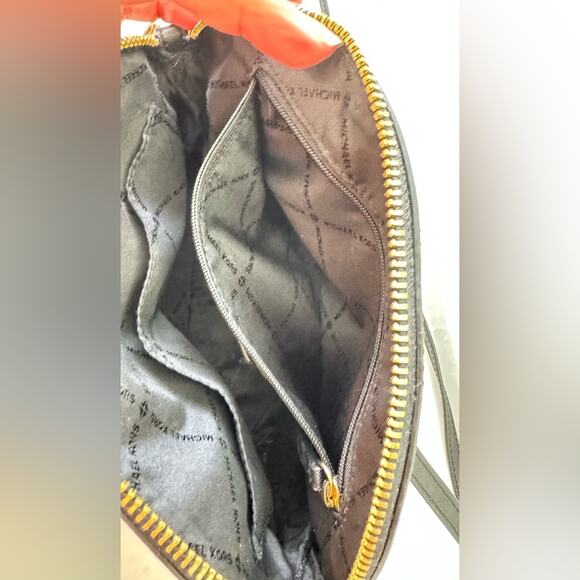 Michael Kors Black Leather Crossbody Handbag - Picture 16 of 16